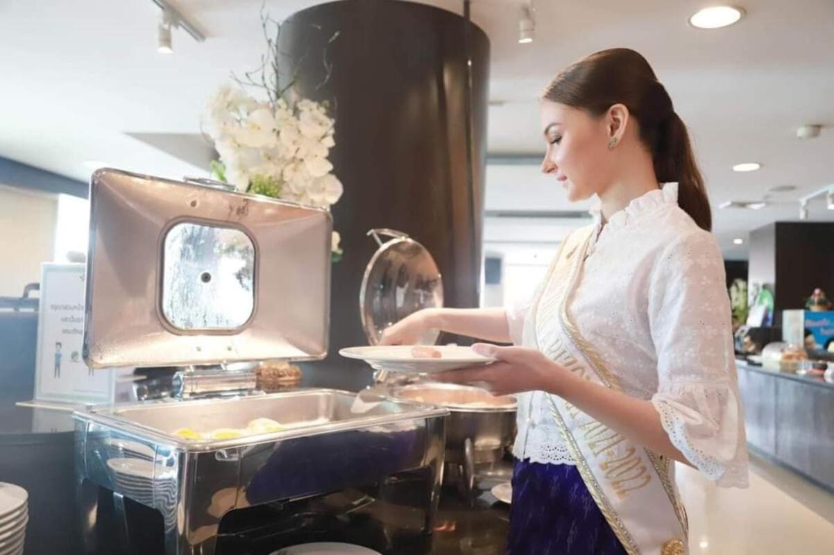 Wangchan Riverview Phitsanulok Bagian luar foto